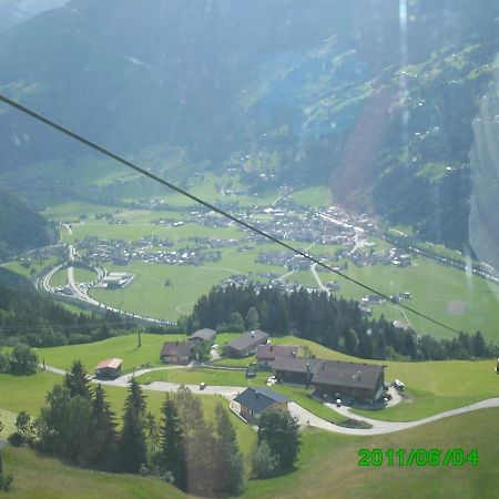 Ferienwohnungen Egger Zell am Ziller Buitenkant foto