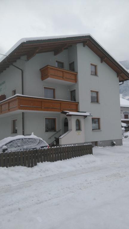 Ferienwohnungen Egger Zell am Ziller Buitenkant foto